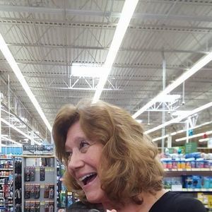 Meet your Posher, Pamela